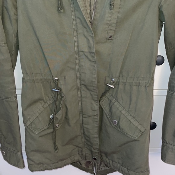 H&M green utility jacket - Picture 3 of 4